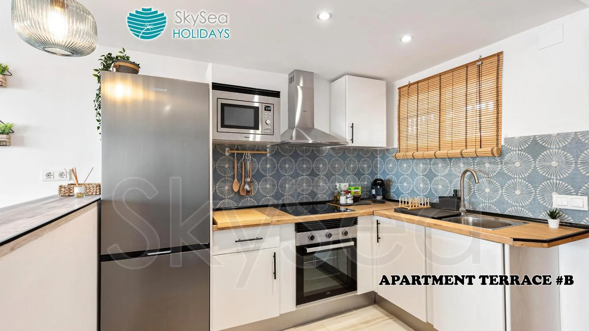 Apartamento Skysea Benalmadena Puerto Marina 0*,