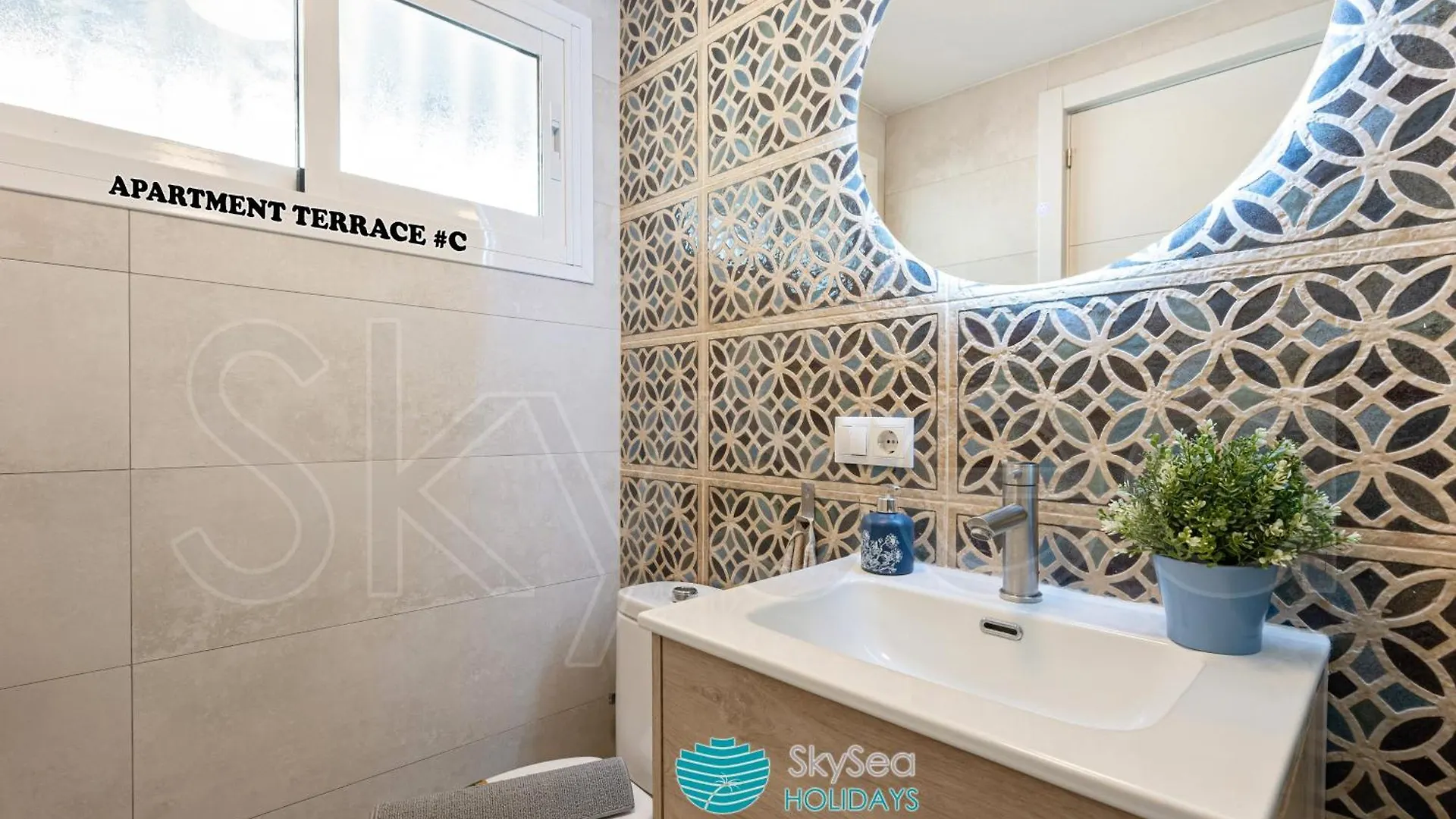Skysea Benalmadena Puerto Marina Apartment